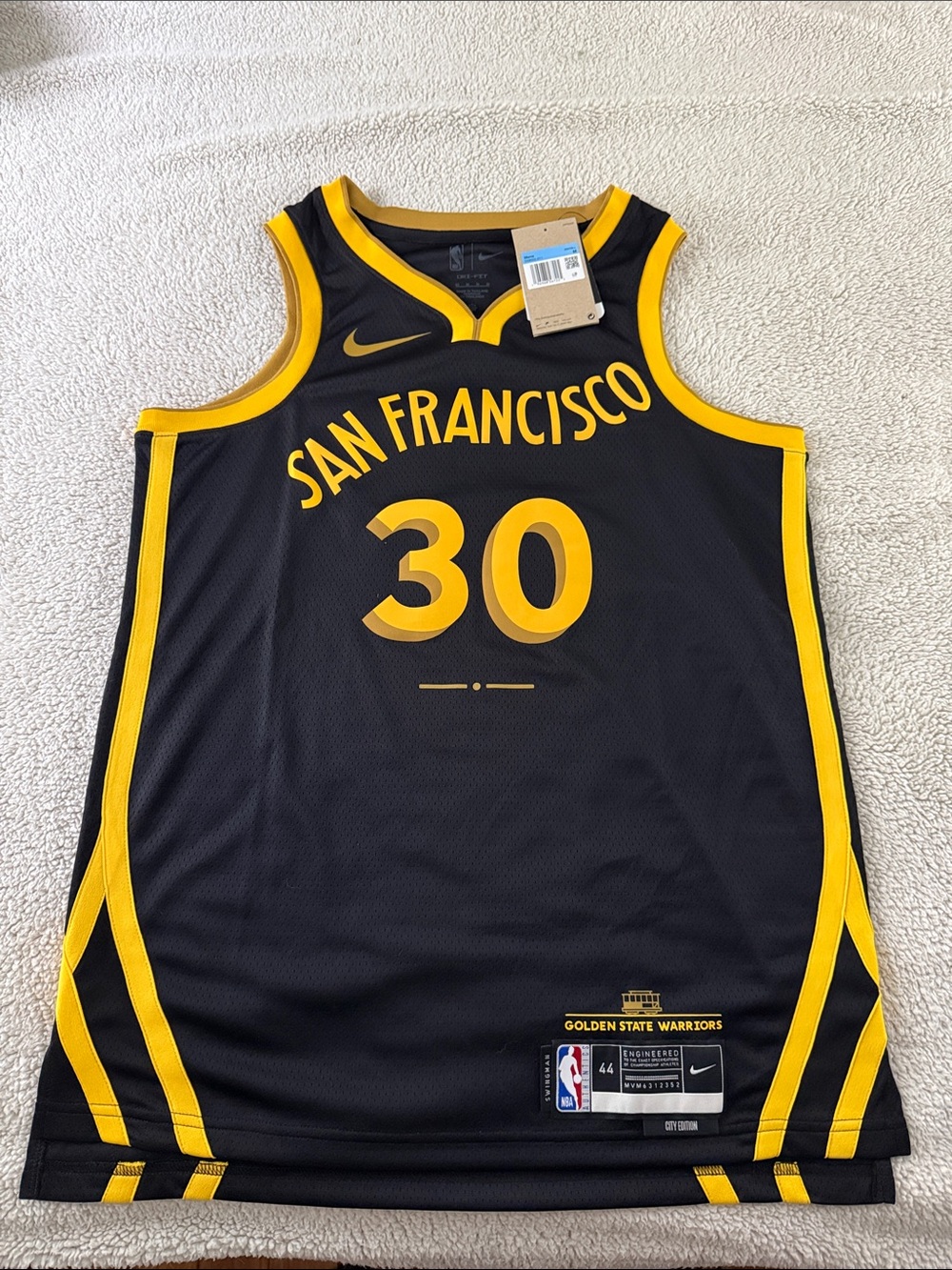 Golden State Warriors #30 Steph Curry NBA City Edition Nike Swingman Jersey - Picture 2 of 8